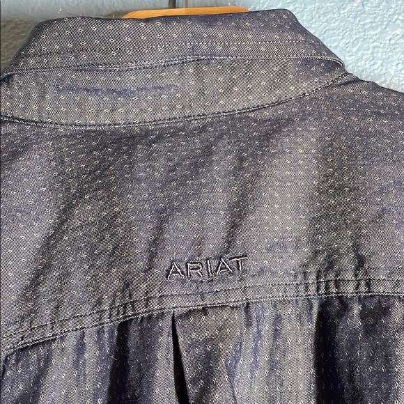 Ariat Men's Dark Blue Patterned Shirt - Picture 6 of 6